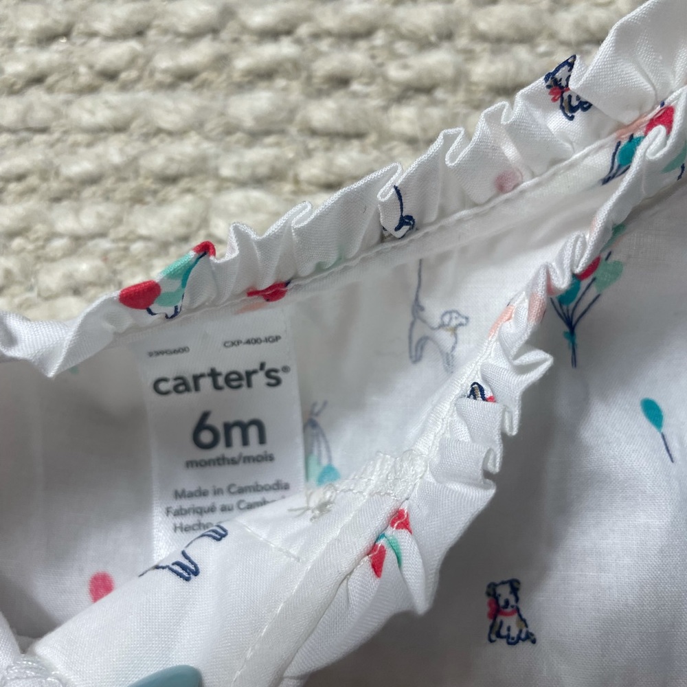 NWT Baby Carter White 3/4 Sleeve Balloon and Dog Blouse with Ruffle Detail - Picture 6 of 7